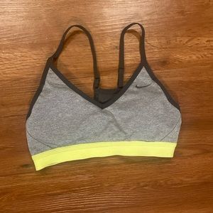 Nike Women’s Sportsbra